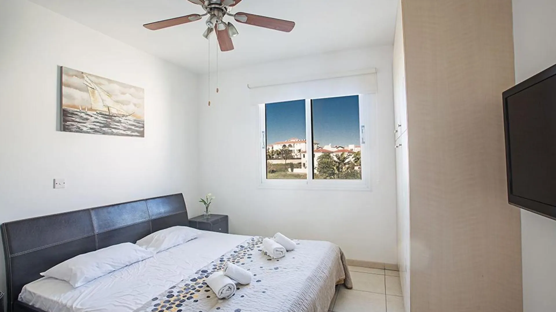 Apt Pernera Dyo - Modern 2 Bedroom Pernera Apt With Communal Pool - Close To All Amenities بروتاراس قبرص